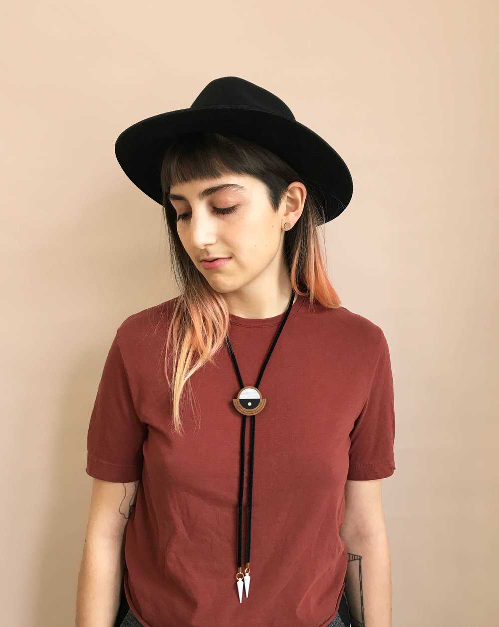 How to wear a bolo tie woman