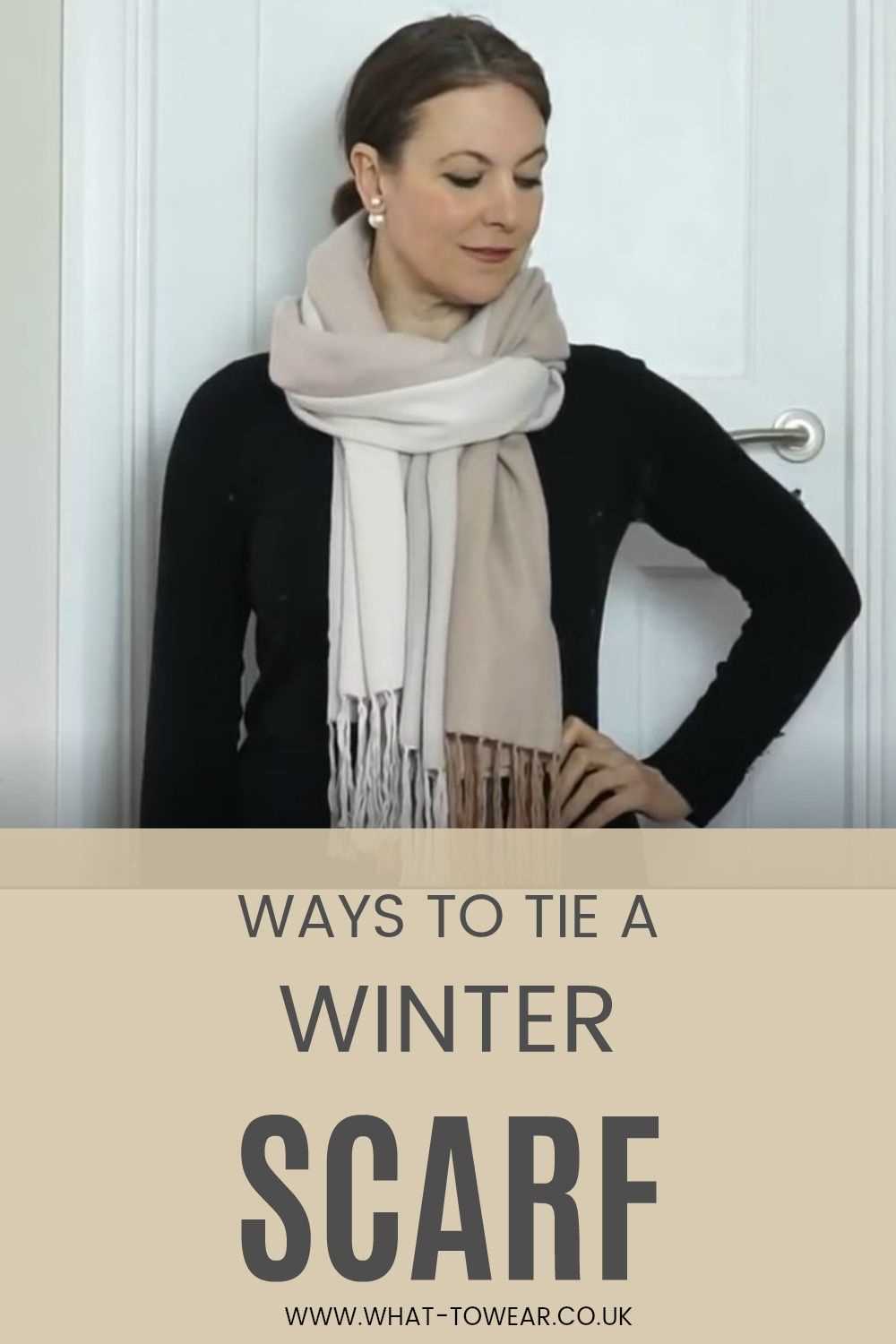 Ways to Tie a Winter Scarf